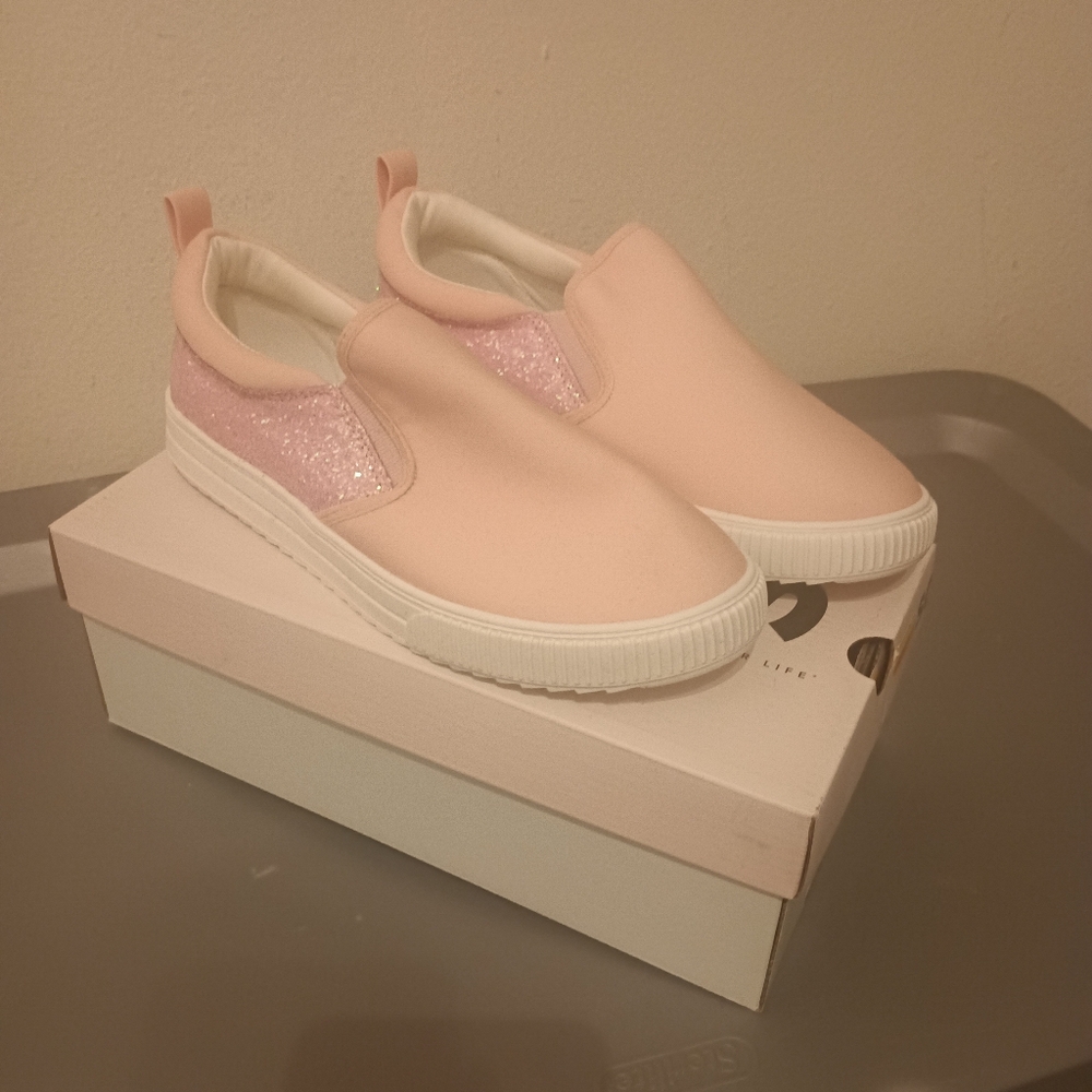Pink Glitter Kids Slip-On Shoes Size 6y